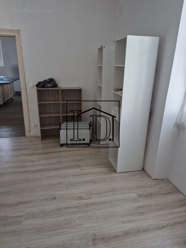 CHAMBRE 1er - Maison à CASTILLONNES