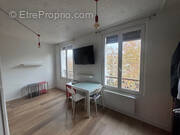 Appartement à PARIS-19E