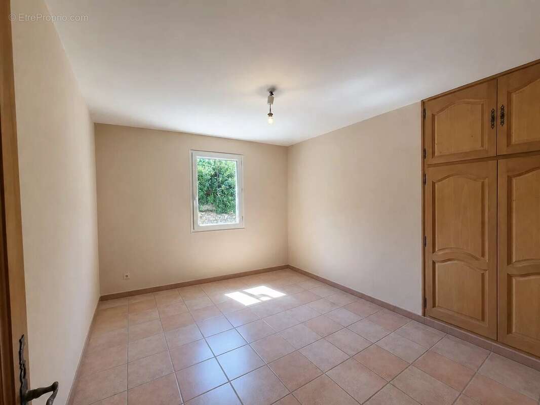 Maison 265 m² à Pernes-Les-Fontaines  - photo 8