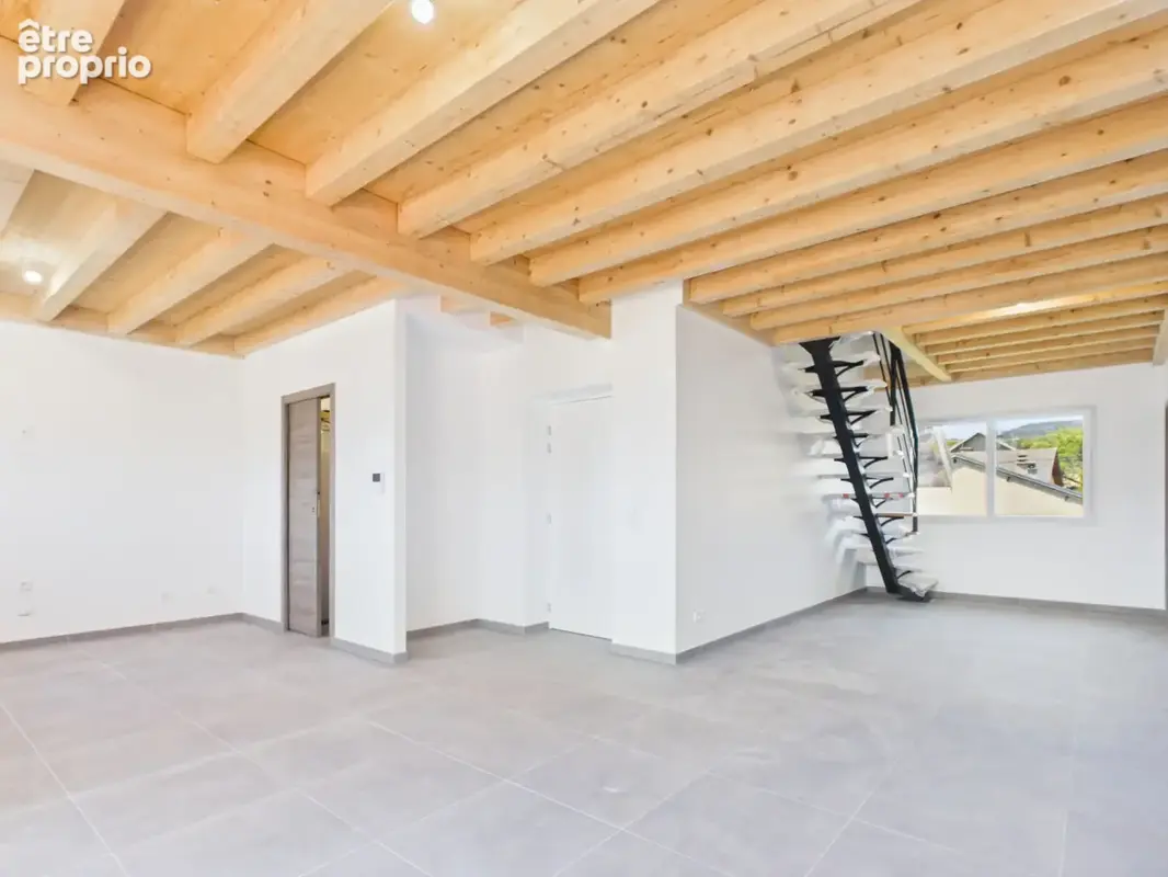 En exclusivité : duplex aux allures de chalet, face aux sommets - photo 8