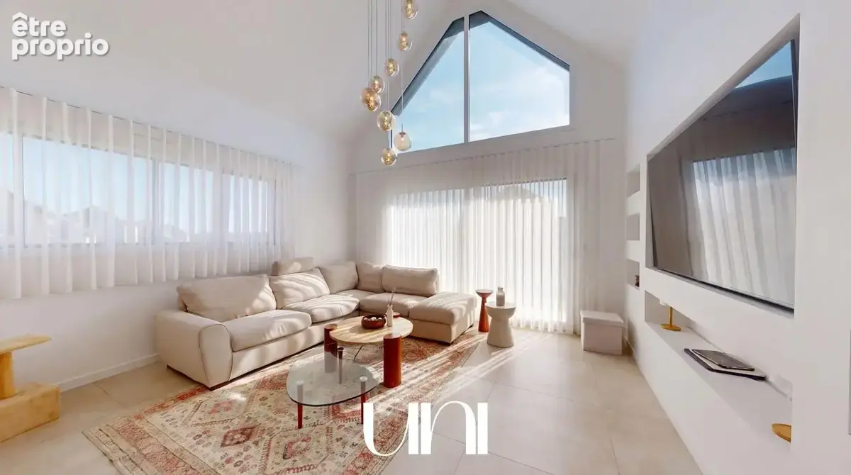 Maison 5 pièces de 135 m2 avec belle hauteur sous plafond - photo 3