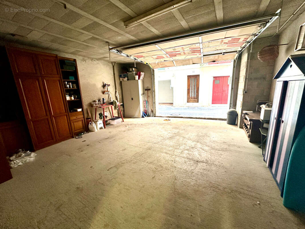 Appartement à MEZE