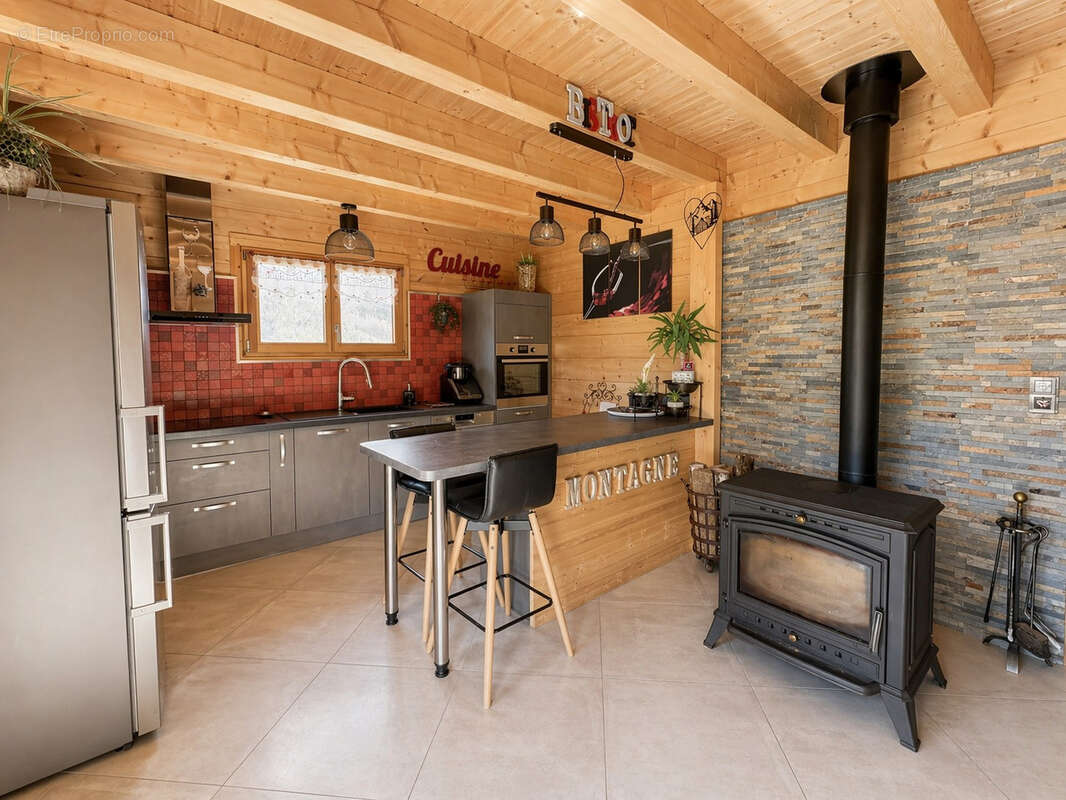 Maison à MIJOUX