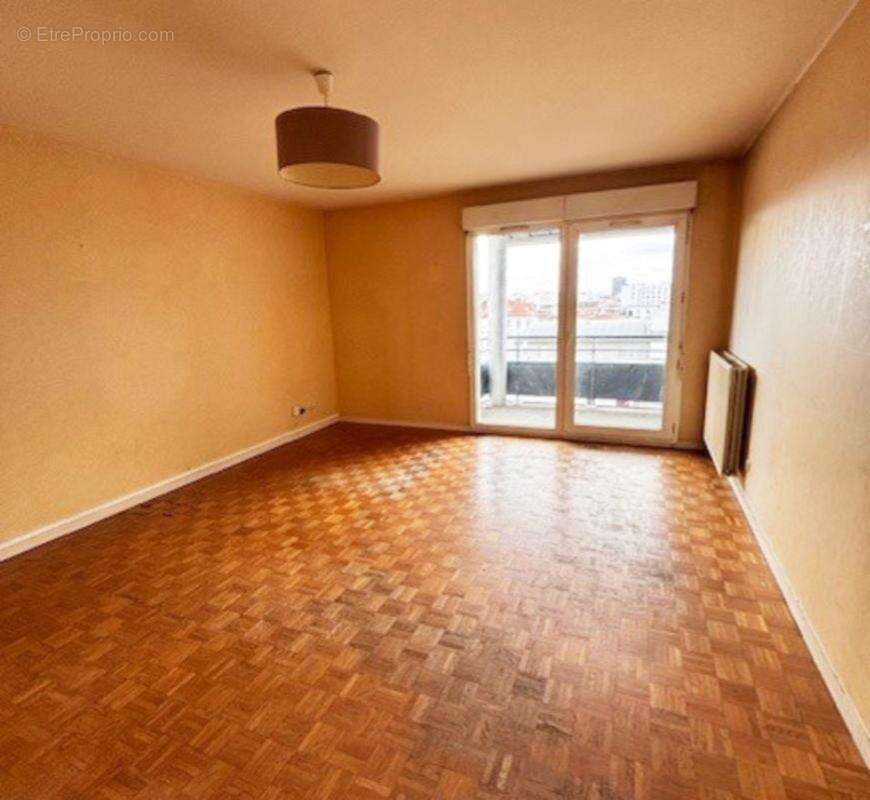 Appartement à LYON-3E