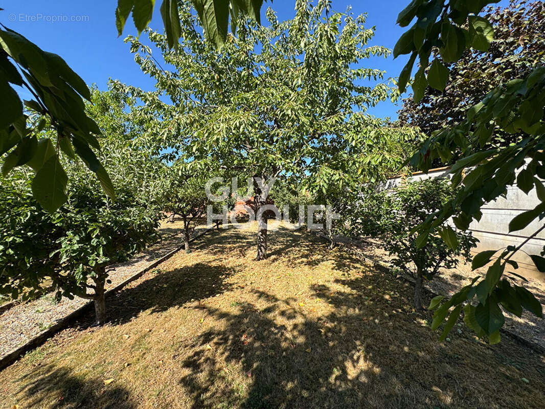 Maison 136 m² à Breteuil  - photo 2