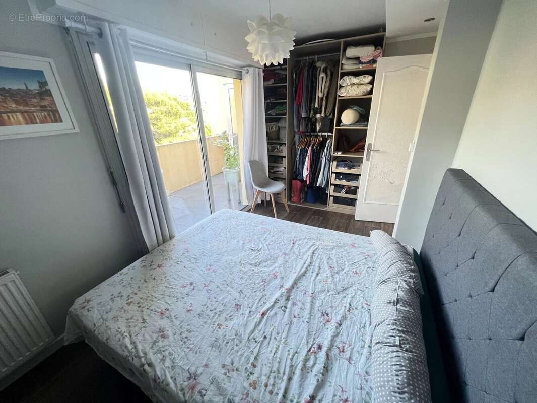 Appartement à LE CANNET