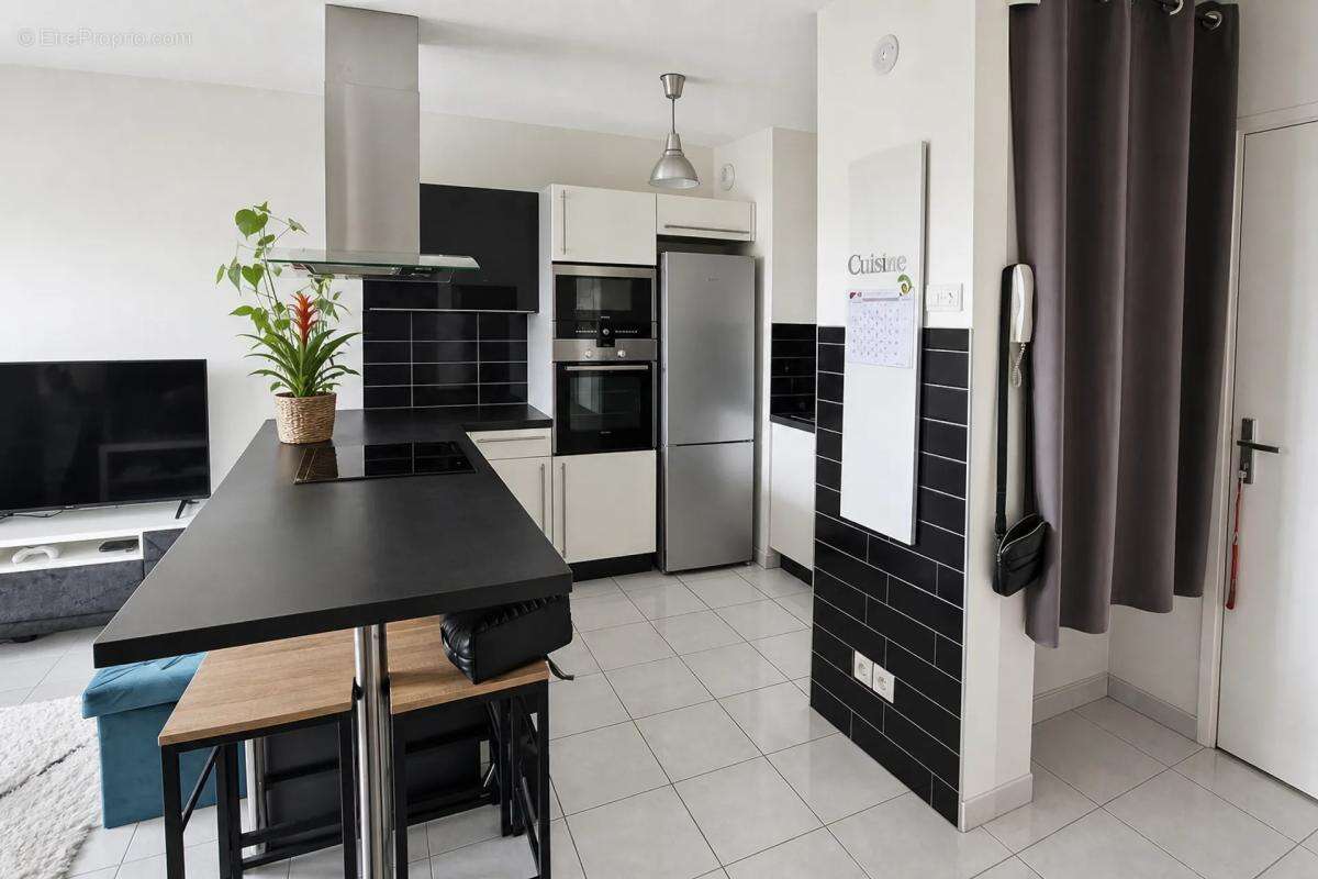 Appartement à VAULX-EN-VELIN