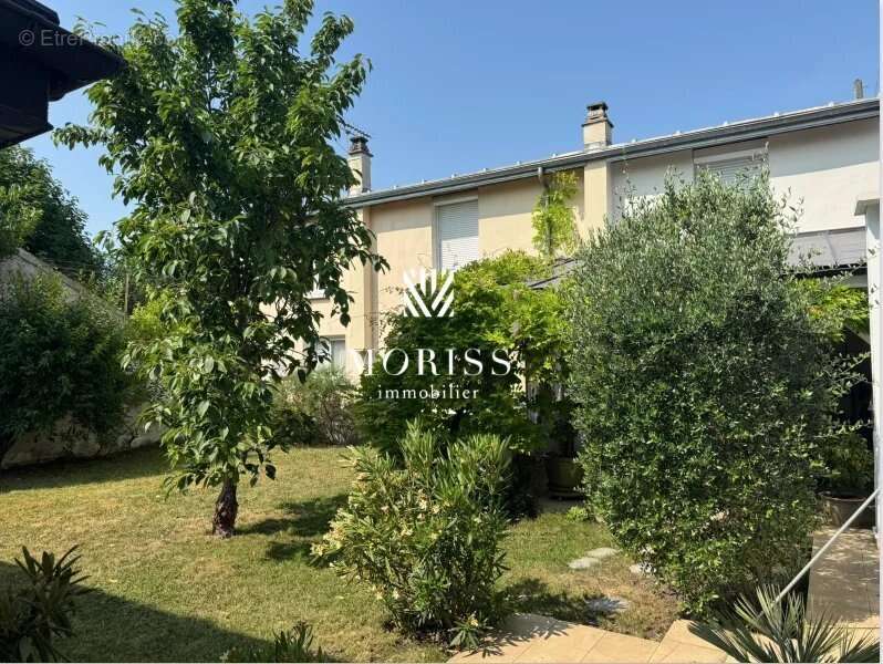 Maison à FONTENAY-SOUS-BOIS