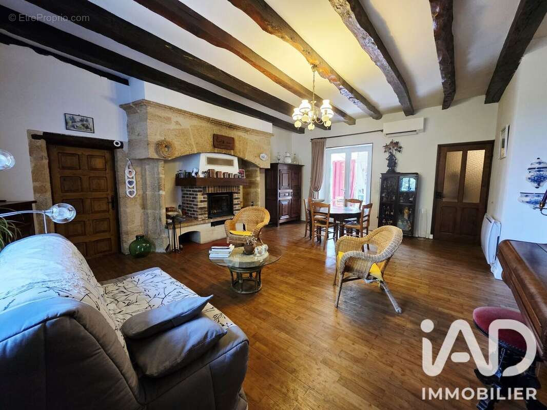 Maison 140 m² à Cazals  - photo 6