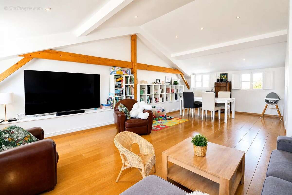 Appartement à VERSAILLES