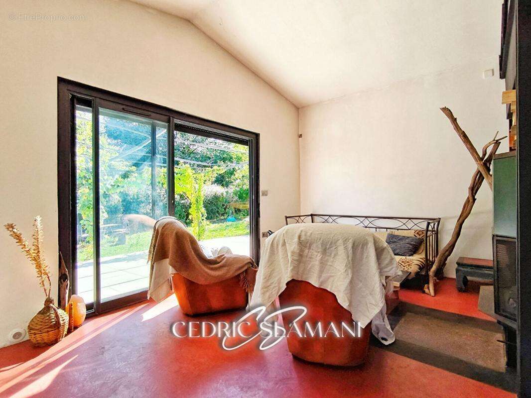 Maison à SAINT-DENIS