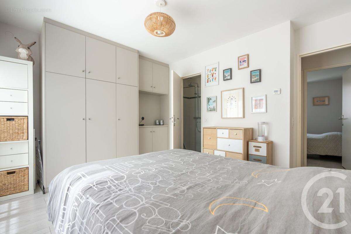 Appartement à FONTENAY-SOUS-BOIS