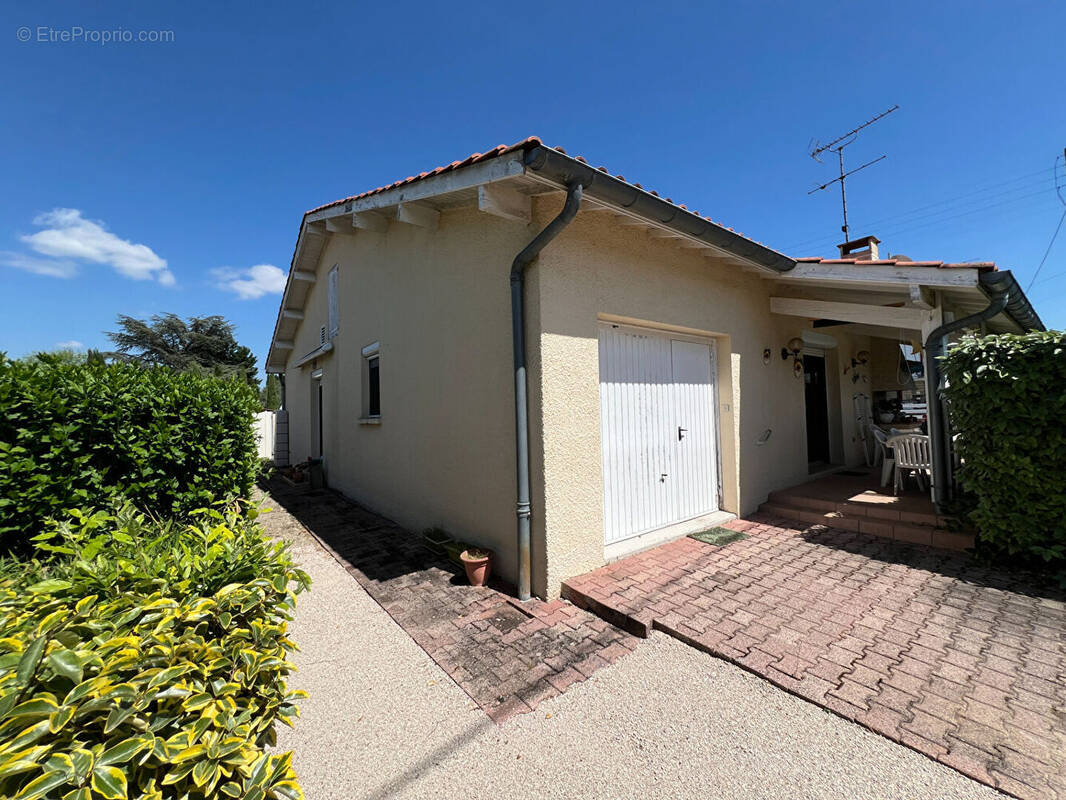 Maison à CAUSSADE
