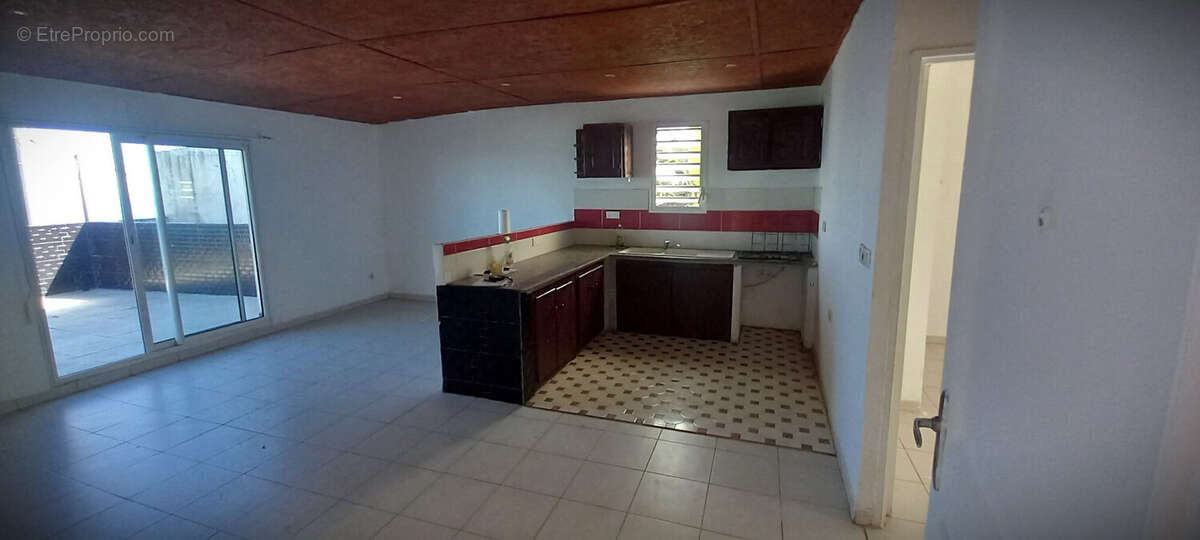 Maison à SAINT-LEU