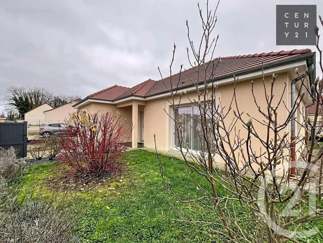 Maison à VIREY-SOUS-BAR