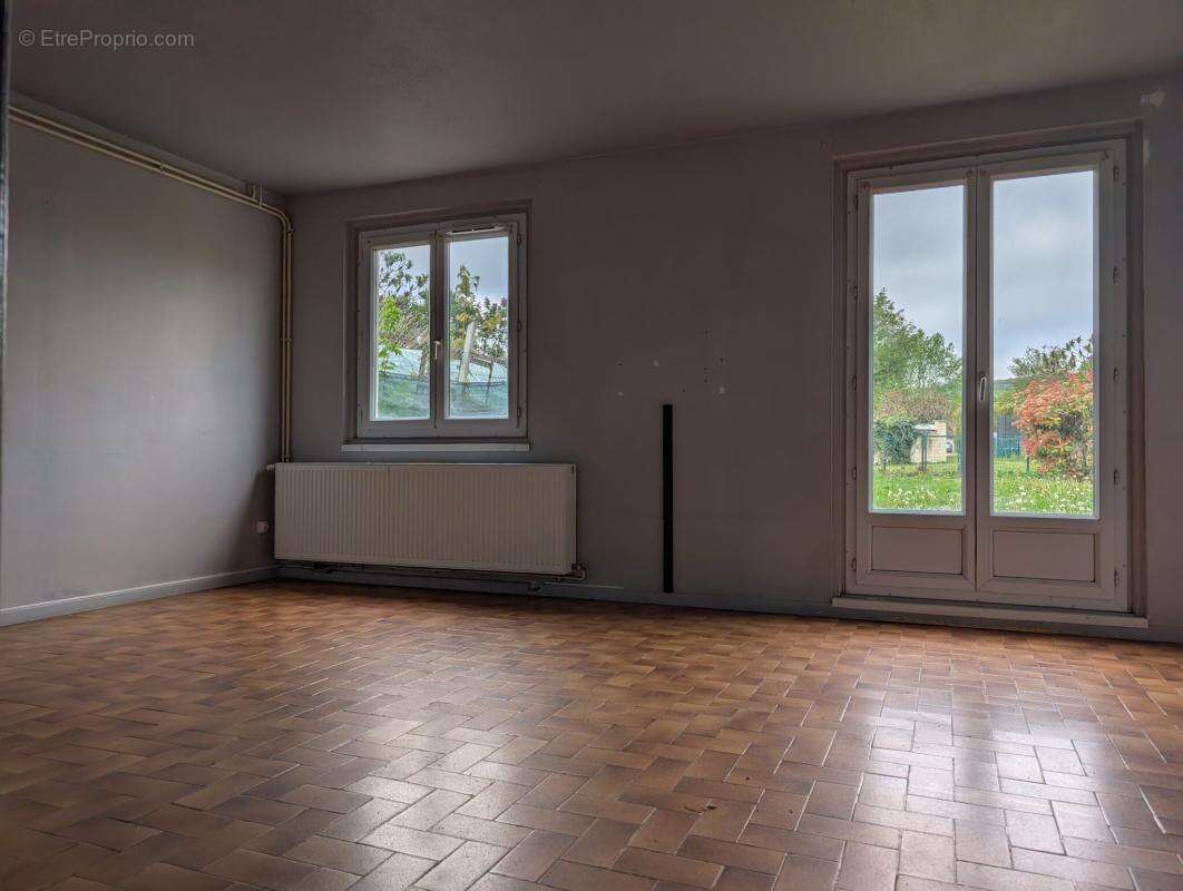 Maison à GANNAT