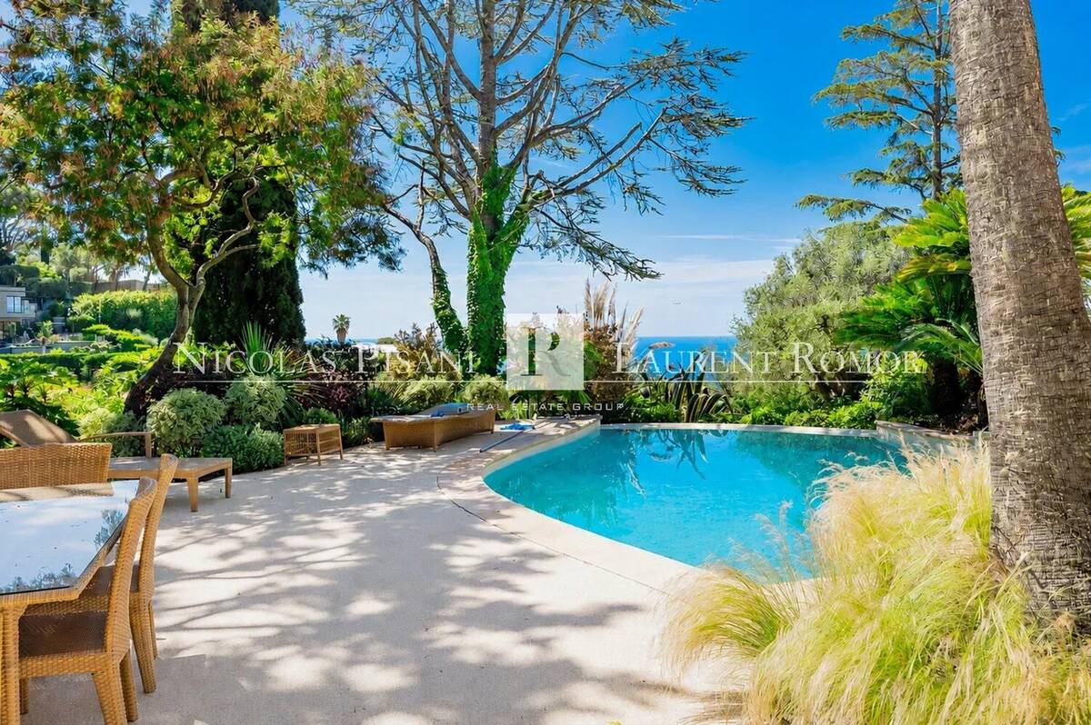 Villa provencale avec piscine dans domaine ferme - photo 2