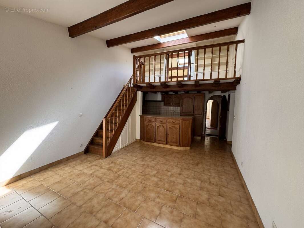 Appartement à SAINTES