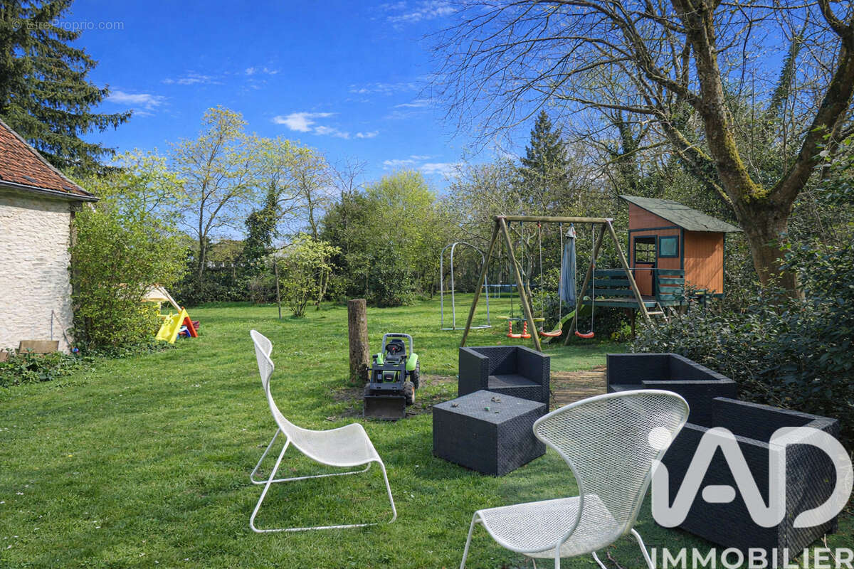 Photo 3 - Maison à ORGERUS