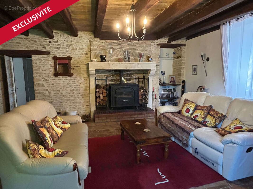 Maison à USSON-DU-POITOU