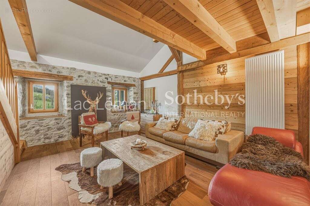 Appartement à HABERE-LULLIN