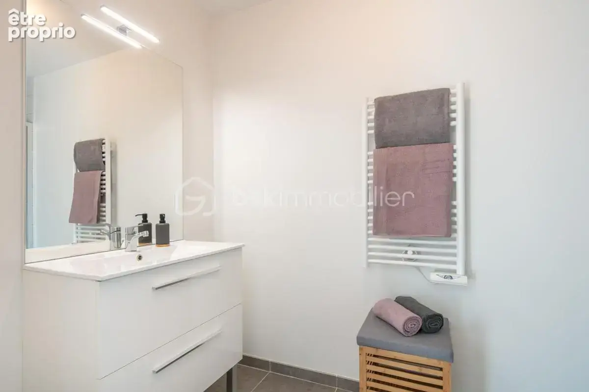 T4 climatisé en  dernier étage, terrasse 37 m² vue degagee - photo 13