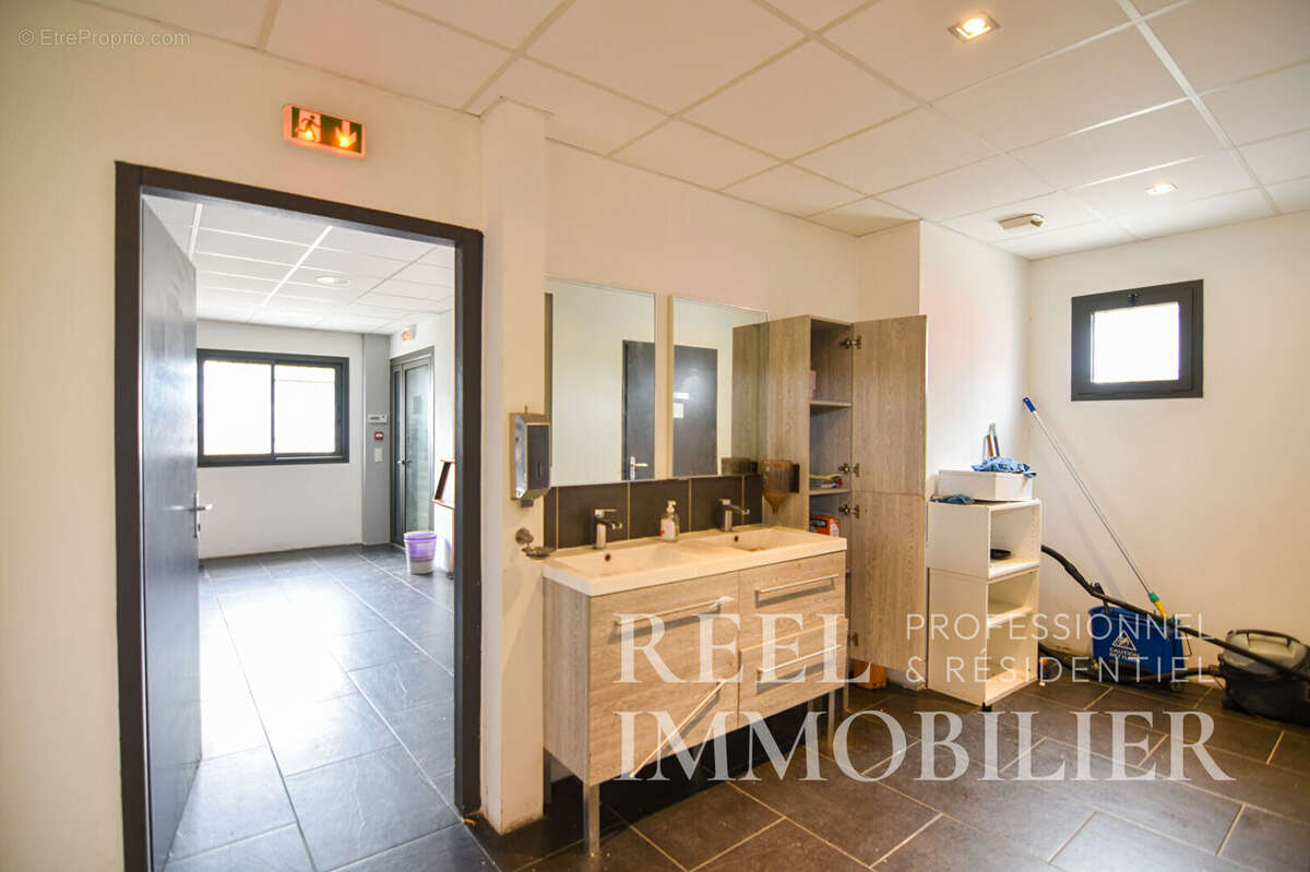 Commerce à L'ISLE-JOURDAIN