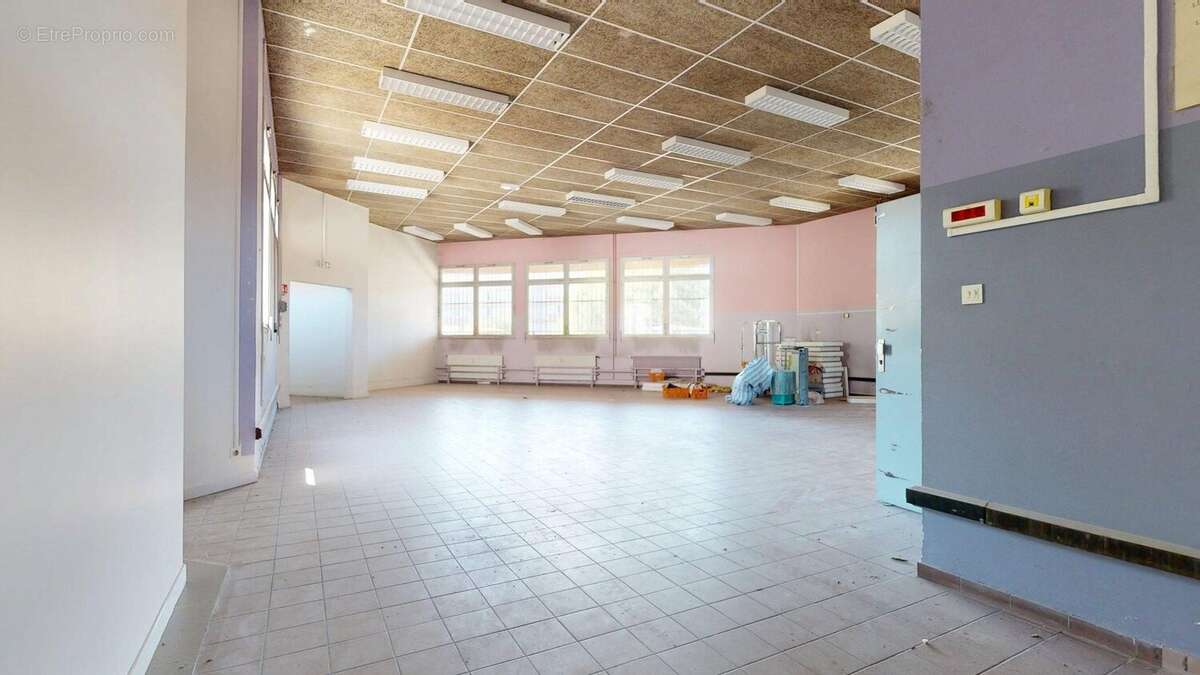 Appartement 777 m² à Delle  - photo 3