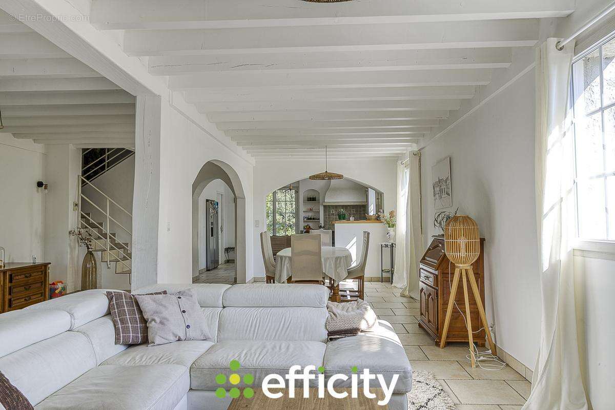 Maison à AMBERIEU-EN-BUGEY