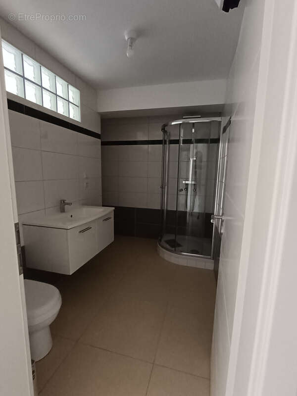 Appartement à COSNES-ET-ROMAIN