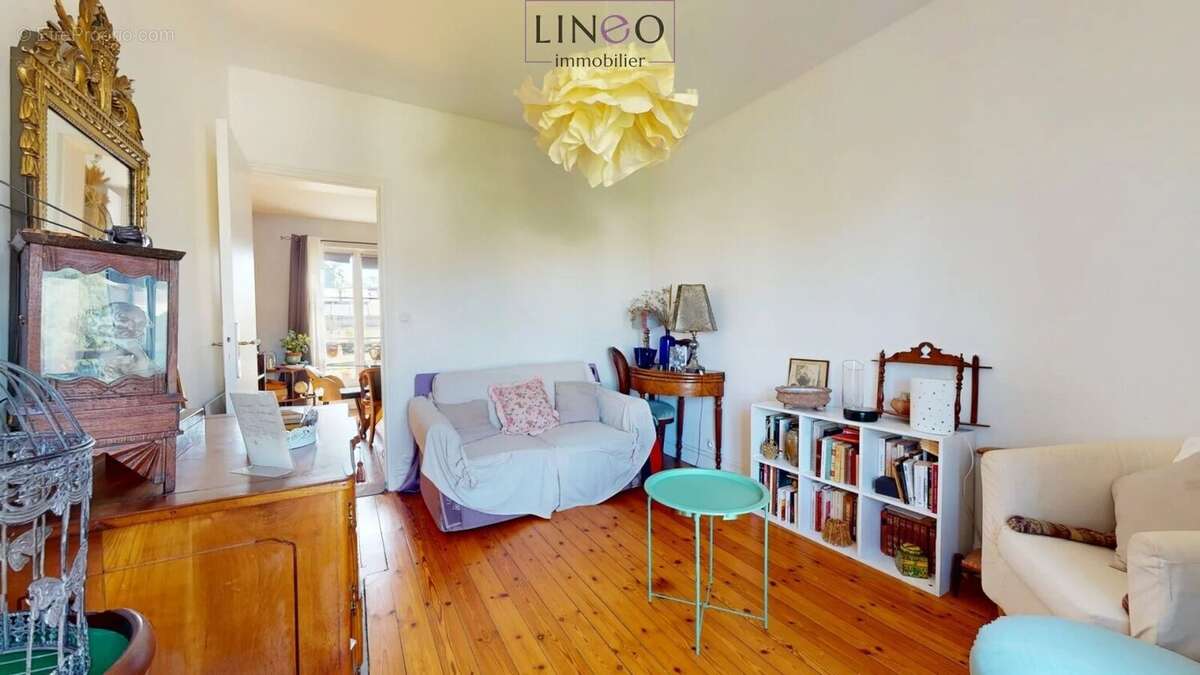 Appartement à CHOISY-LE-ROI