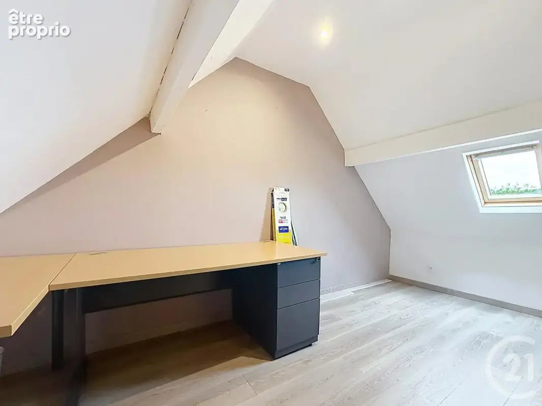 Maison 84 pièces 189 m² à vendre à Sours (28630) - photo 18