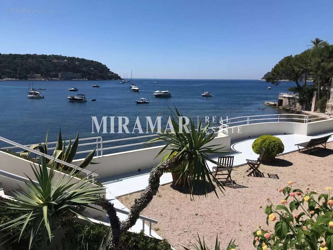 Appartement à VILLEFRANCHE-SUR-MER