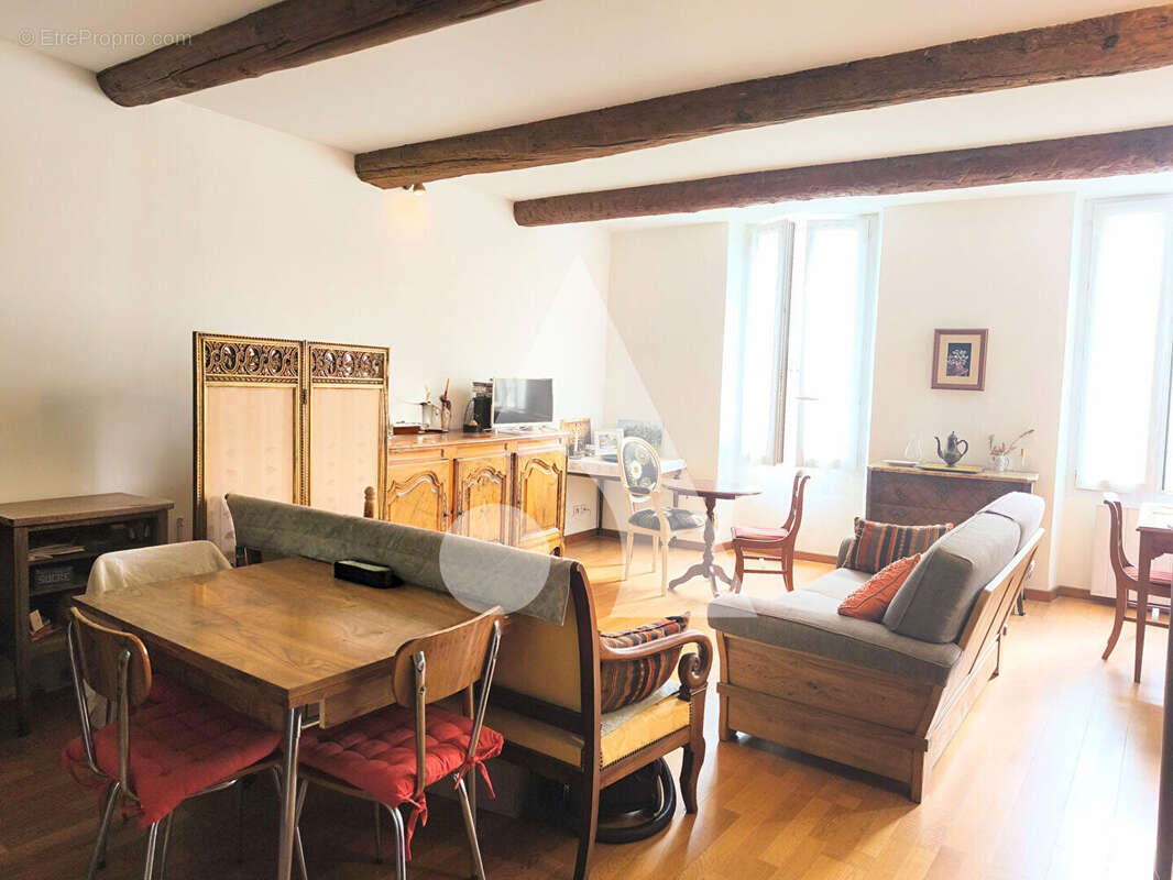 Appartement à PERTUIS