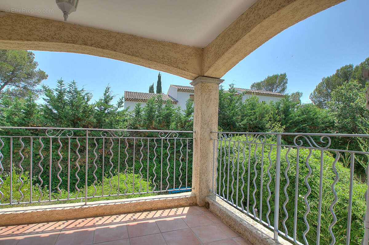 Maison à SAINT-RAPHAEL