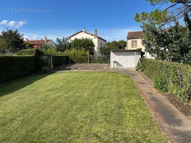 Maison avec jardin et garage - Trinquetaille - photo 3