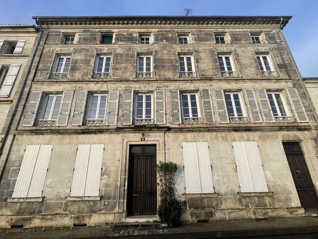 Maison à JARNAC