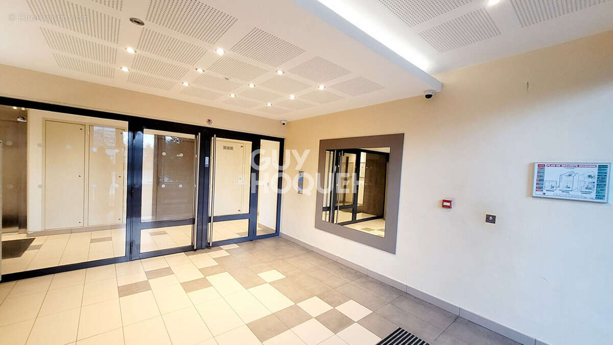 Appartement à COLOMBES