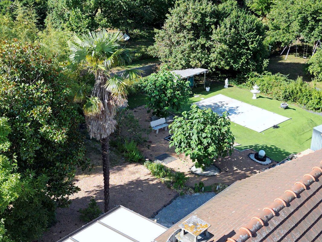 Maison à SAINT-GERMAIN-DES-FOSSES