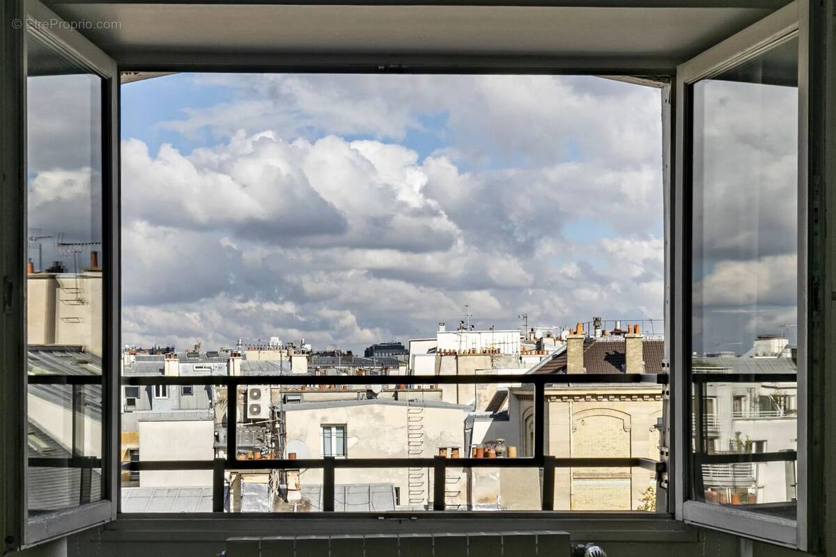 Appartement à PARIS-3E