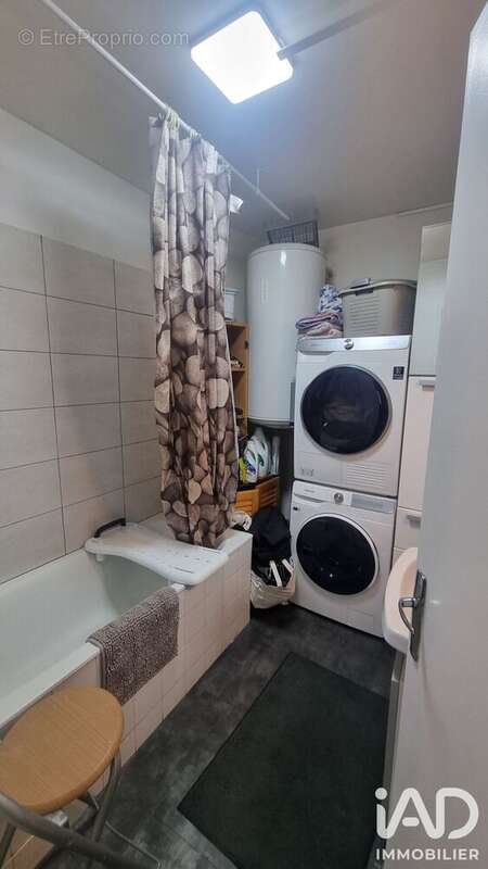 Appartement 64 m² à Aurillac  - photo 7