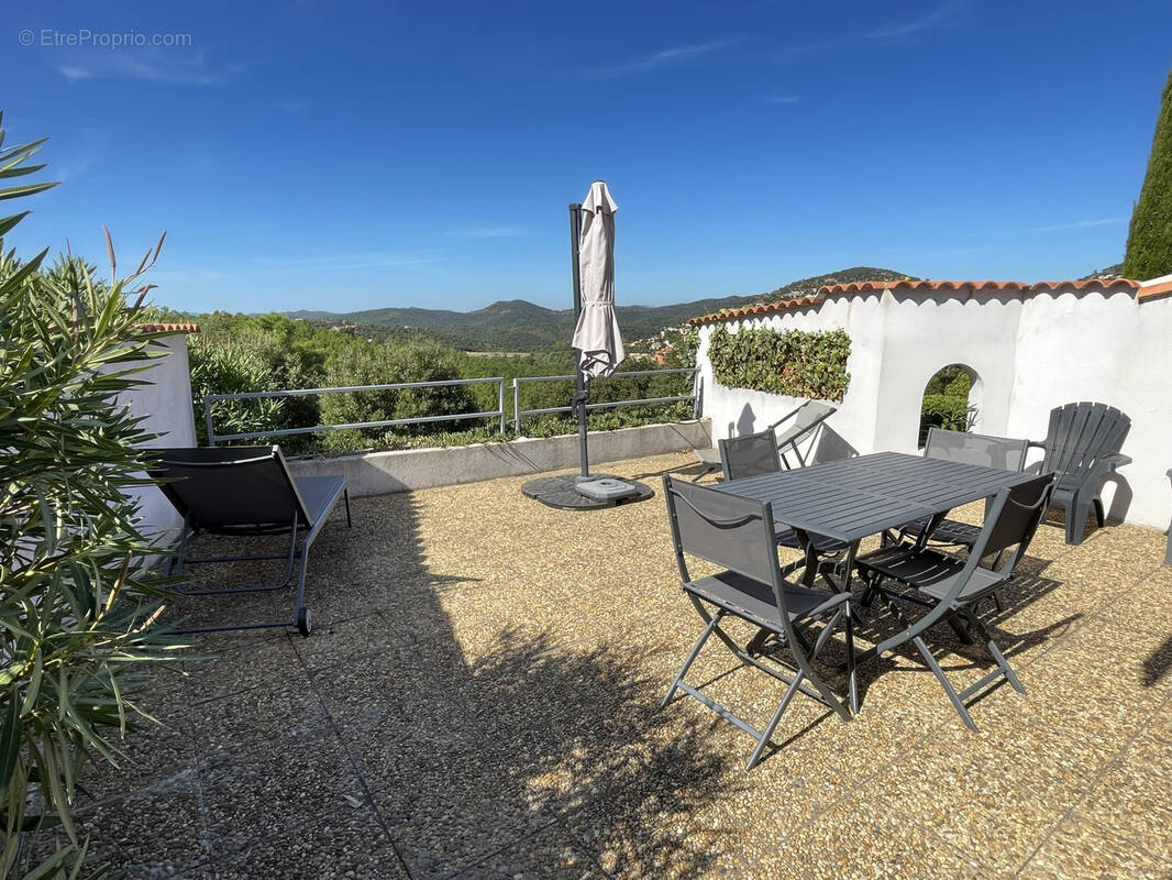 Maison à LA LONDE-LES-MAURES