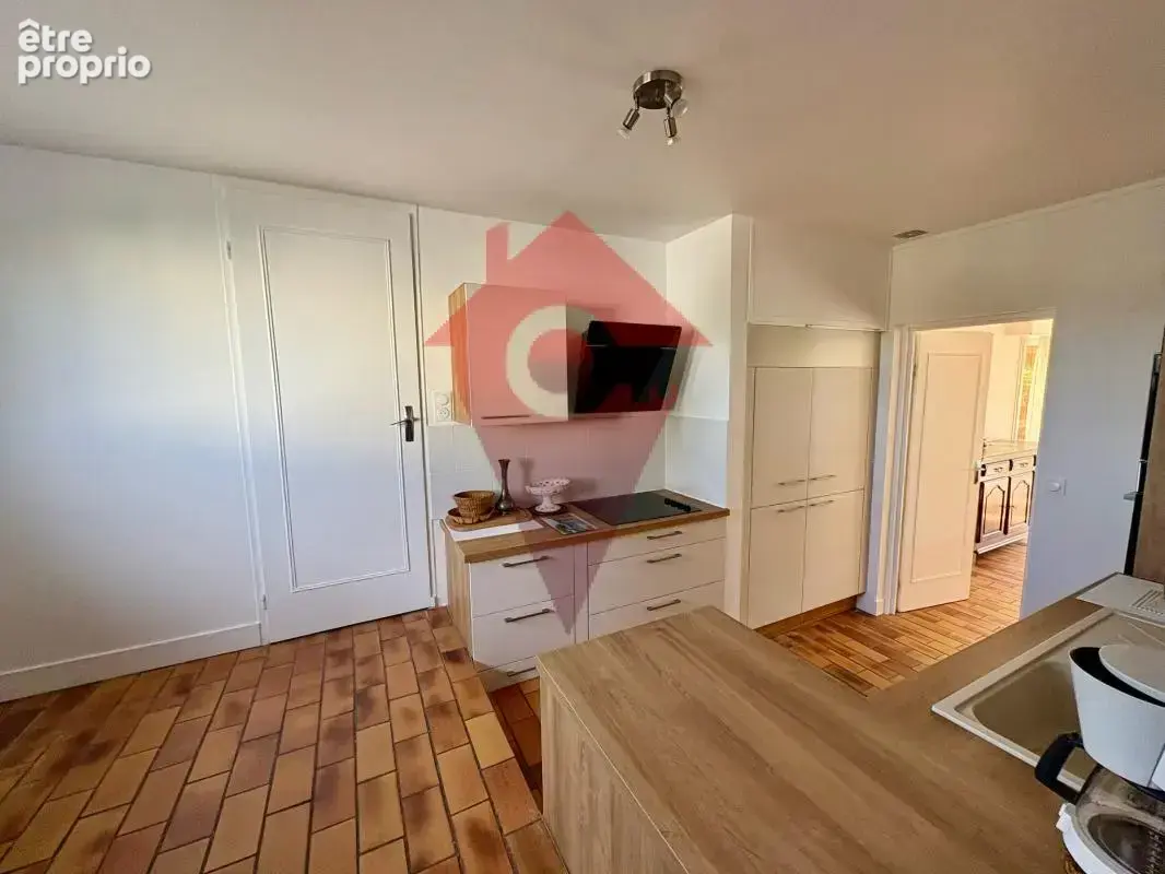 Maison de ville au coeur d'Orgeval -115m 2- 3 chambres- - photo 8