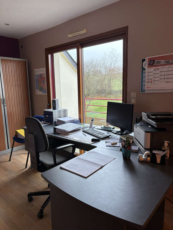 Maison à LA HAIE-TRAVERSAINE