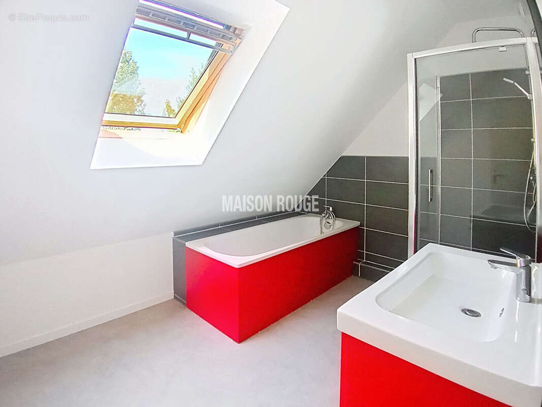 PLEURTUIT   Jouvente - Maison  4 chambres avec vie de plain-pied- Terrain d'environ  2400 m² - Proche Dinard - photo 11