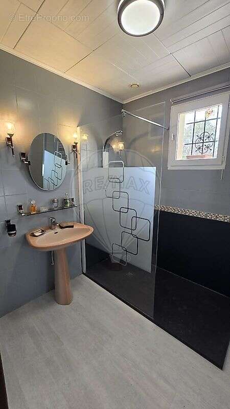 Maison à LA GUERCHE-SUR-L'AUBOIS