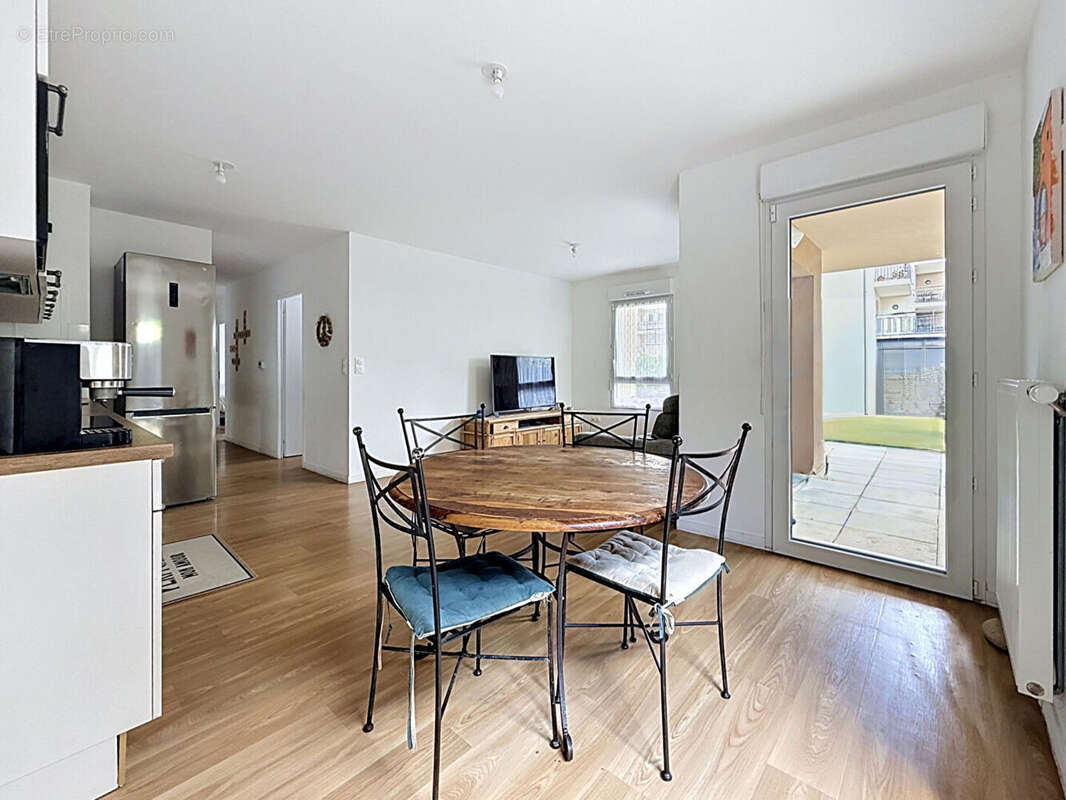 Appartement à LUCE