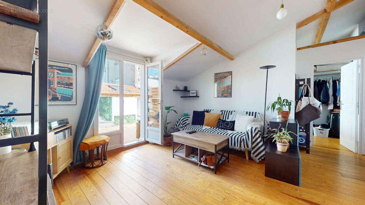 Appartement à SAINT-OUEN