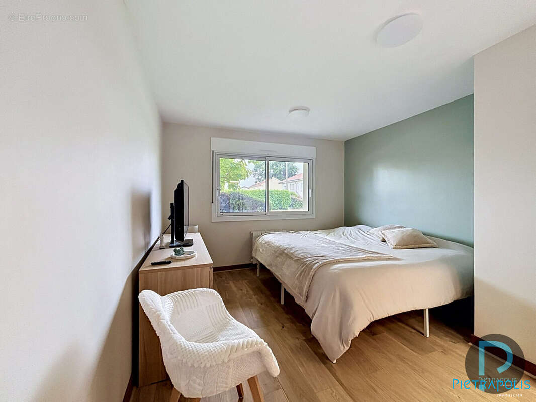 Appartement à VONNAS
