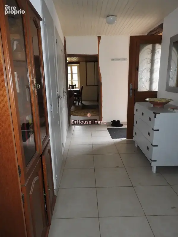 Maison 10 pièces 218 m² à vendre à Chaunay (86510) - photo 25